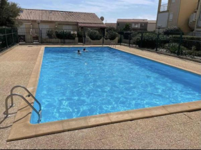 Appartement 2P avec Tennis, Piscine, Park Privé, à 800m Plage - St Pierre la Mer - FR-1-229D-142